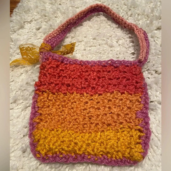 Handmade crochet cute small bag - Picture 2 of 5